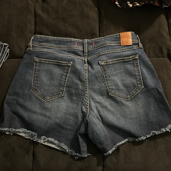 Fran Denim Melissa jean shorts - Picture 3 of 4